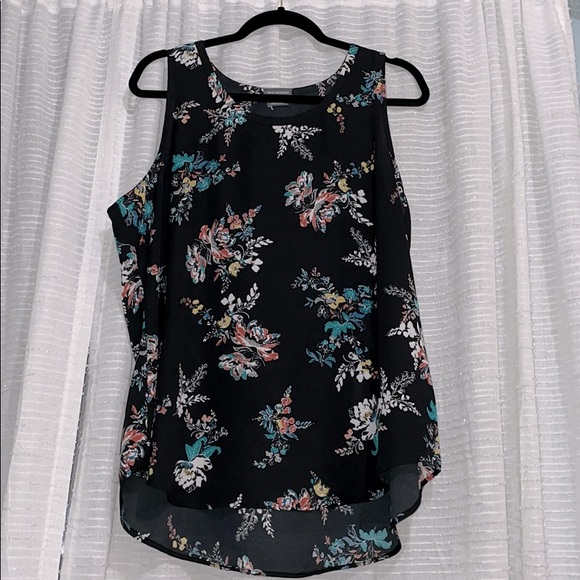 Van Heusen Tops - Van Heusen Blouse perfect to work